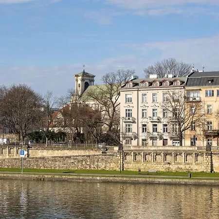 Atmospheric Close To The Vistula Boulevards By Renters *