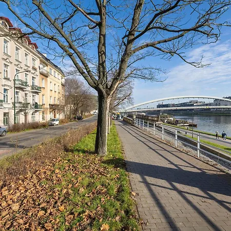 Appartement Atmospheric Close To The Vistula Boulevards By Renters *